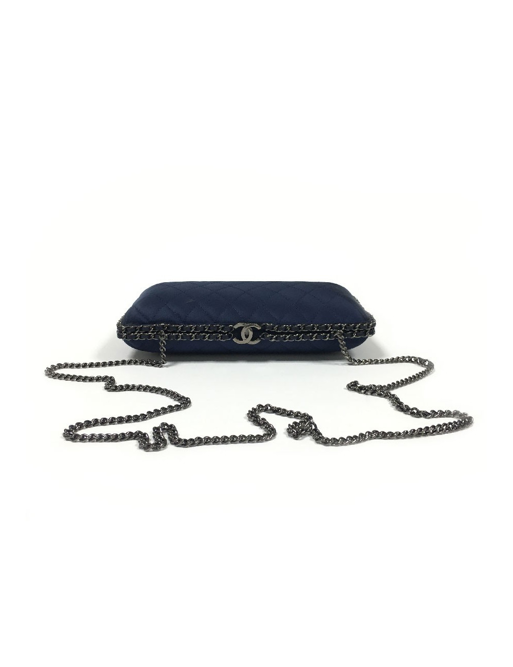 Sac minaudière CHANEL satin de soie bleu nuit