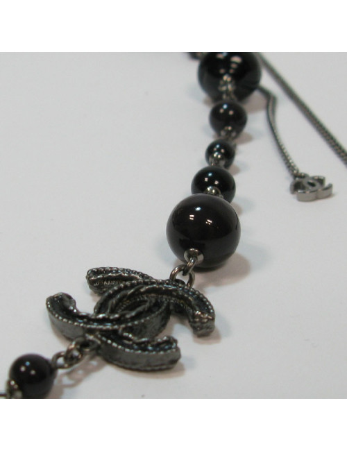 CHANEL black and dark gray pearls, CC and ruthenium chain