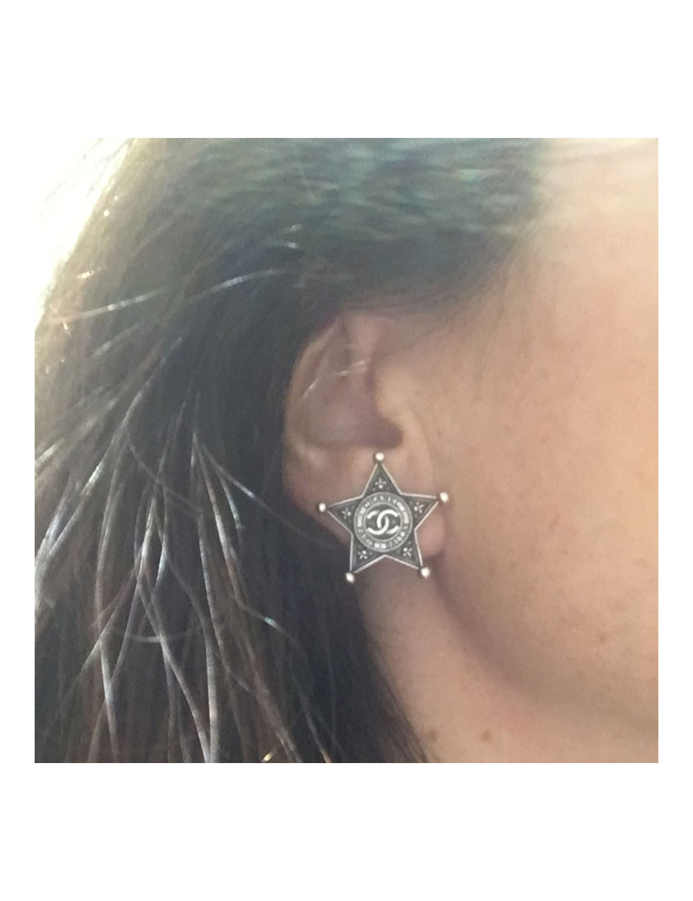 Clous d'oreilles CHANEL "Paris-Dallas"