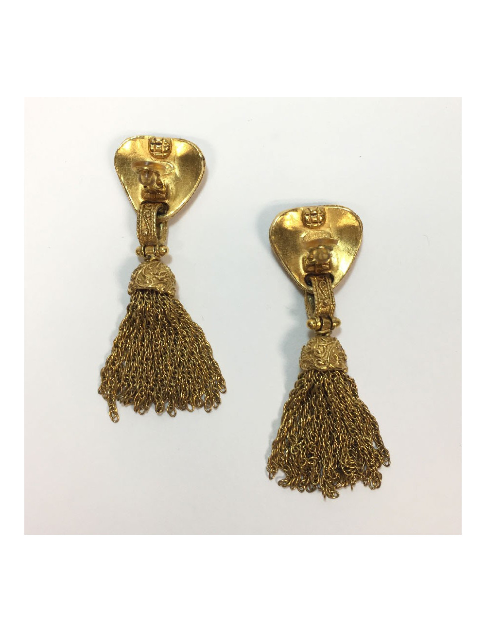 Boucles d'oreilles clips CHANEL  vintage métal doré 