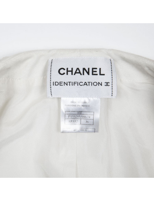 Veste CHANEL courte blanche matelassée T36