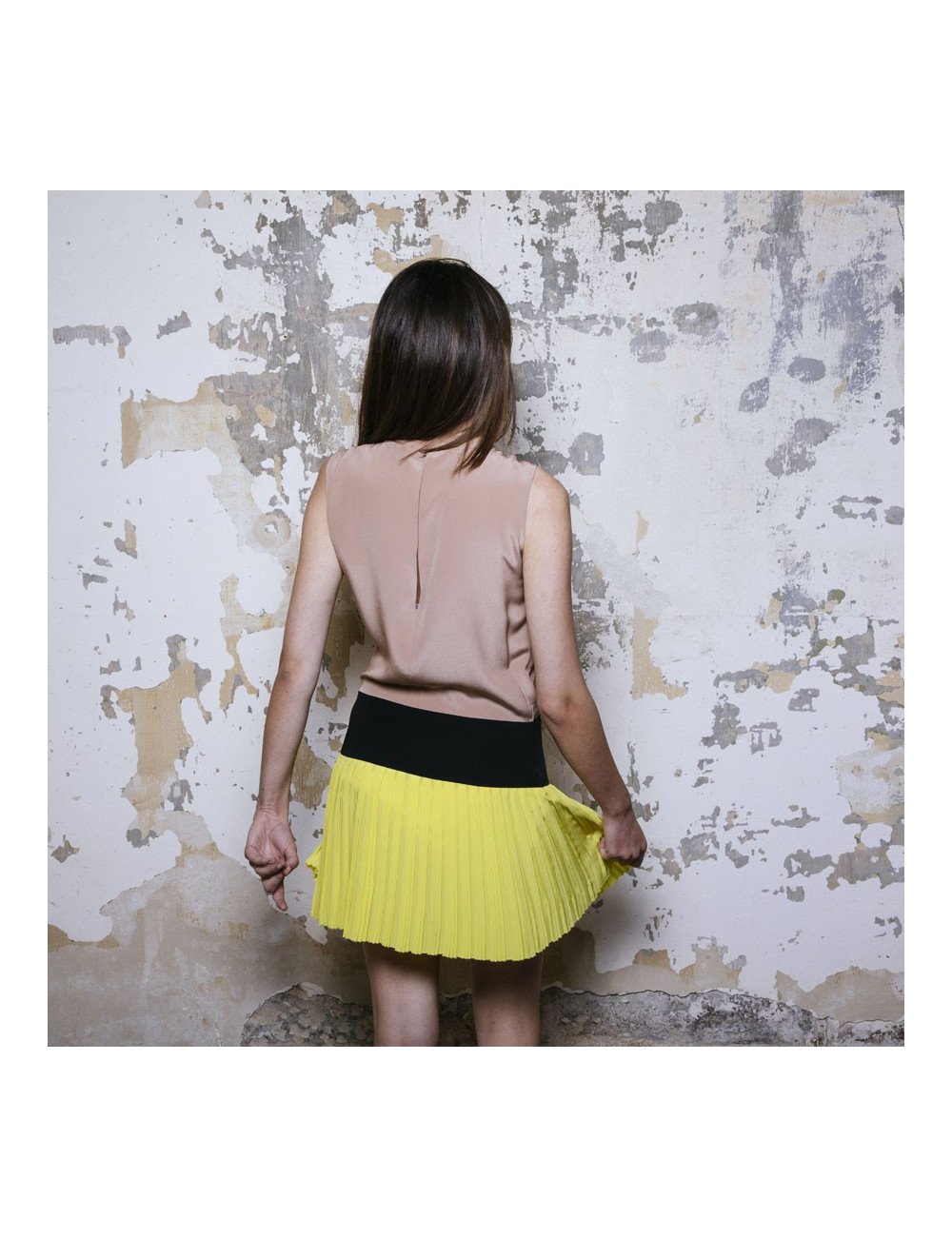 Robe T 40 GUCCI soie 100% beige noire jaune