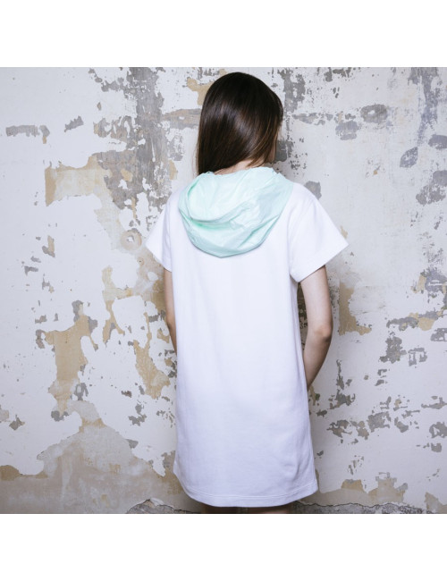Robe sweat COURREGES blanche et capuche verte