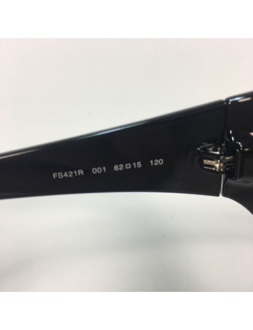 Lunettes de soleil FENDI monture noire