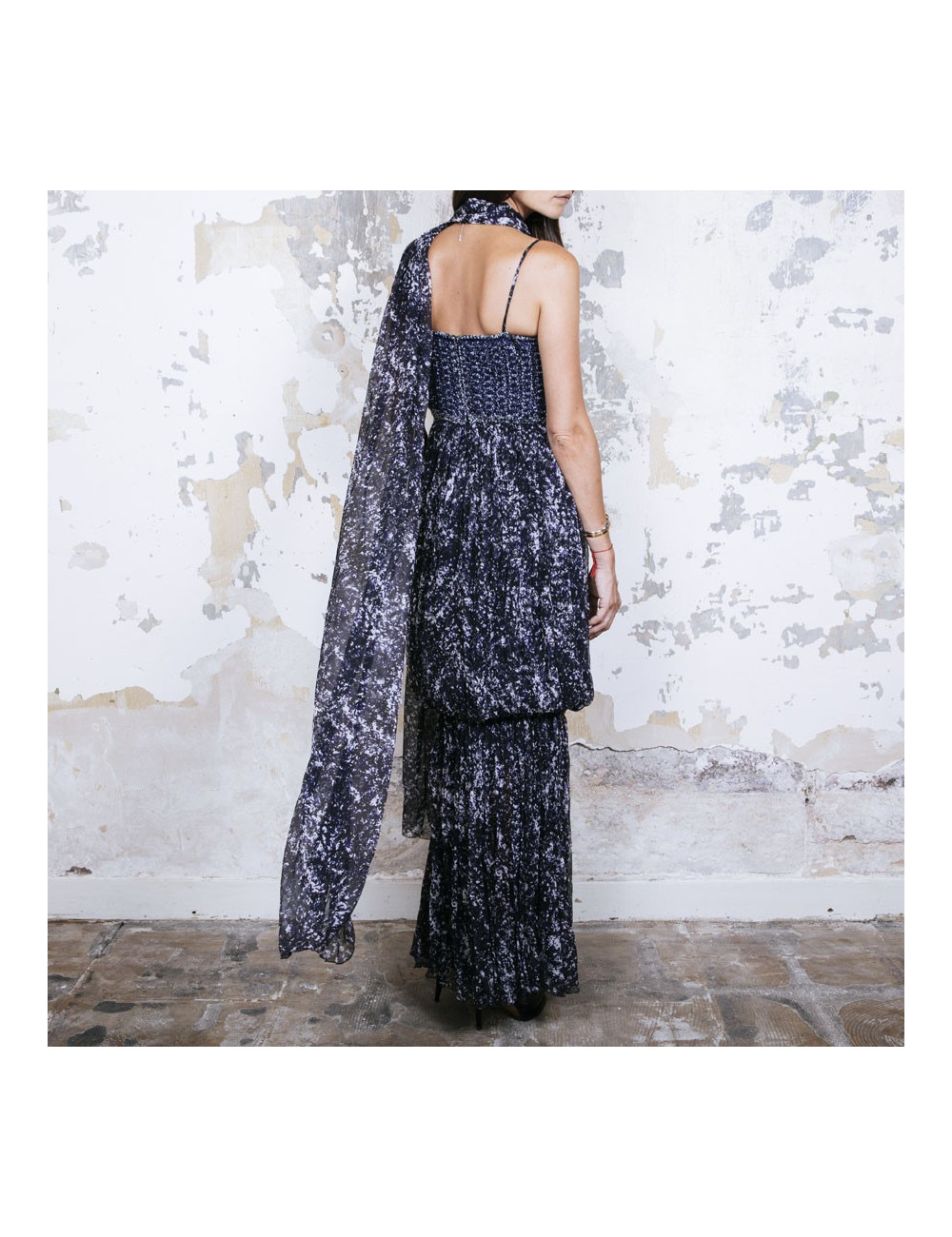 Robe longue du soir CHANEL T 34 en soie imprimée bleue et blanche