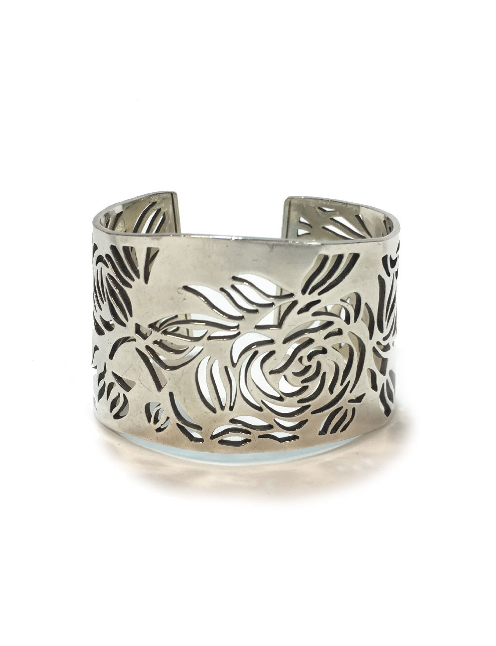 Manchette CHANEL 'camelias' en argent massif 