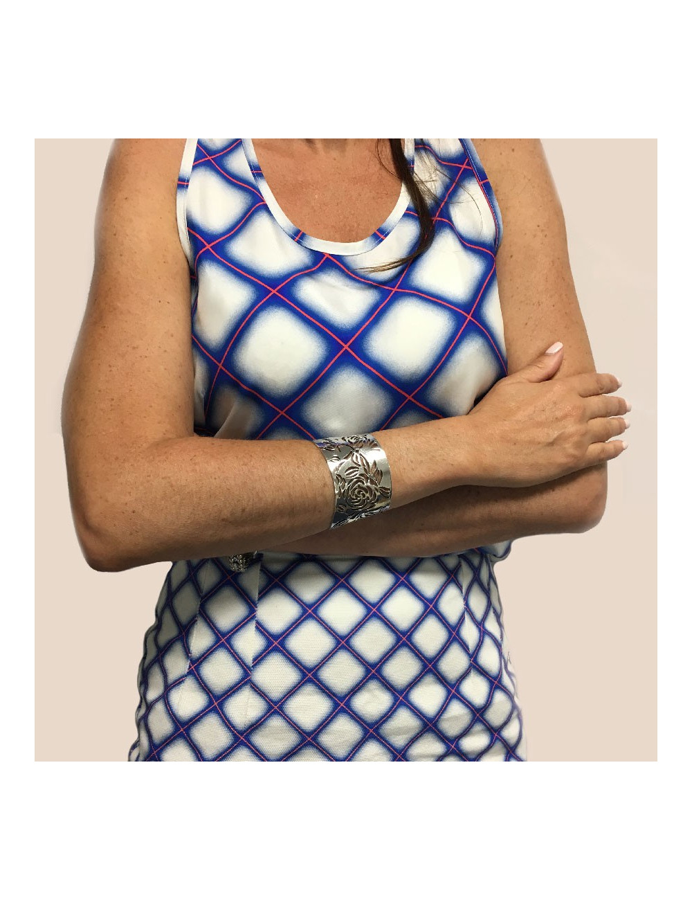 CHANEL 'camellias' cuff bracelet in sterling silver