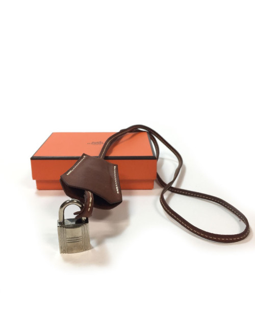 Cadenas HERMES en cuir veau barénia