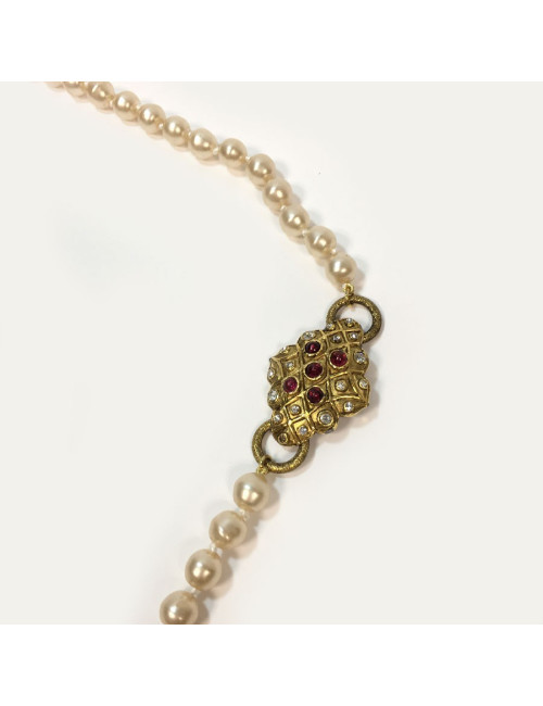 Sautoir long CHANEL en perles nacrées Vintage