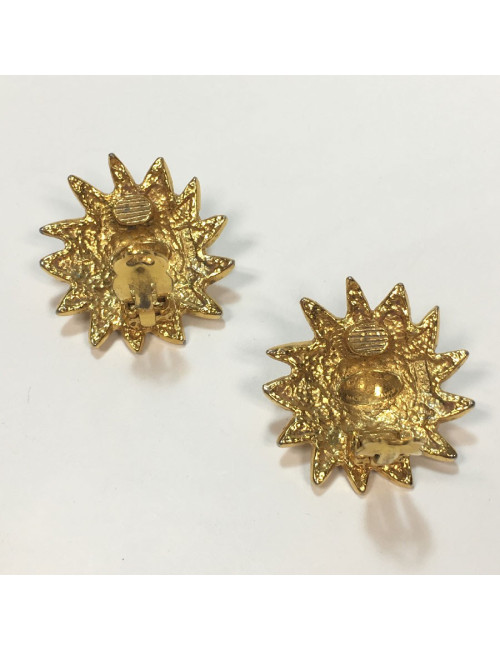 Boucles d'oreille CHANEL lion en métal doré 