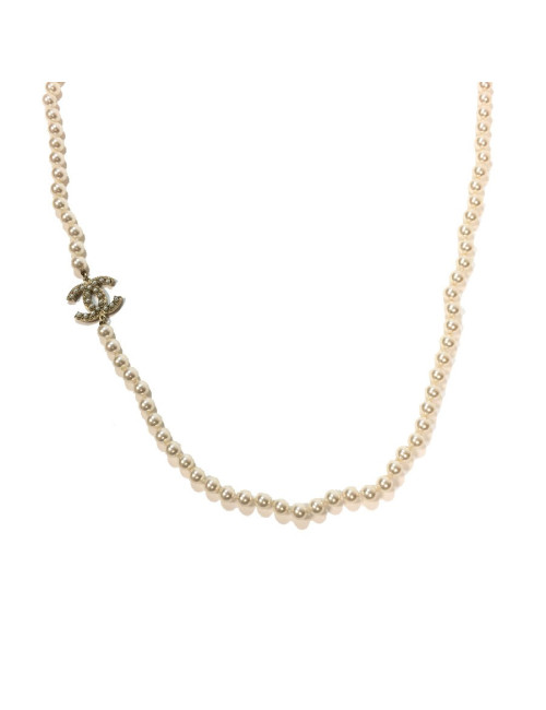 Sautoir CHANEL perles nacrées et "CC"