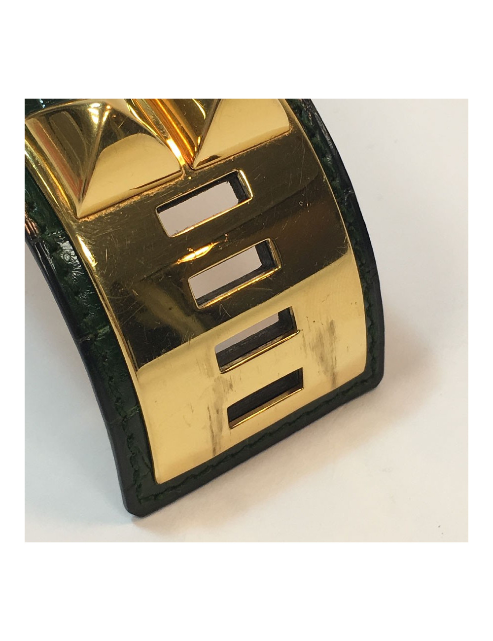  HERMES Collier de Chien cuff bracelet in green emerald crocodile