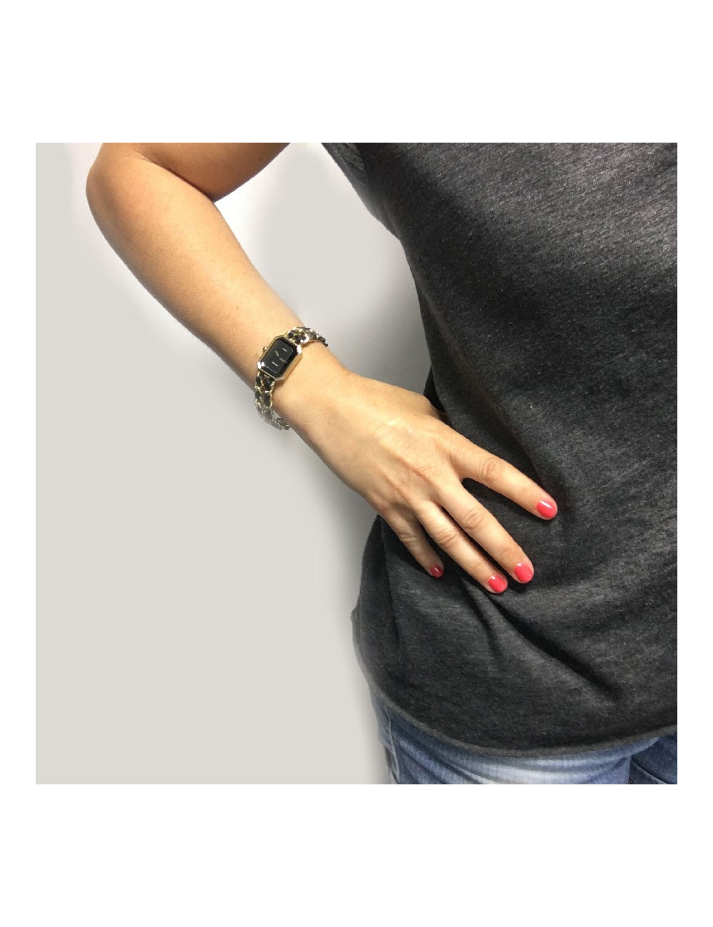 Montre Première CHANEL plaqué or et cuir noir