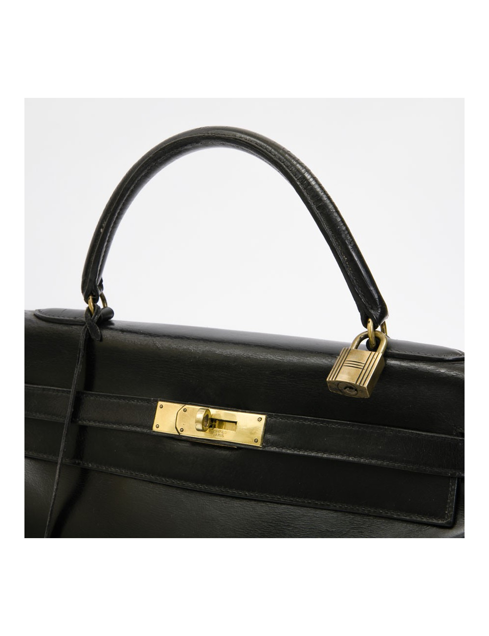  Kelly 32 HERMES Vintage box noir