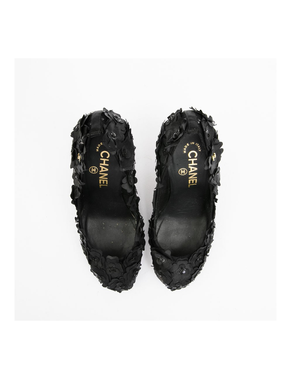 Escarpins T 37.5 CHANEL camélias noirs