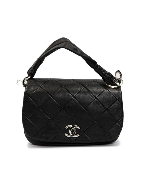 Sac CHANEL cuir d'agneau noir matelassé