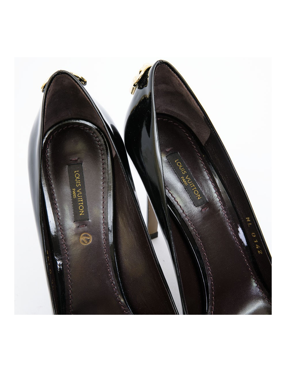 LOUIS VUITTON Oh really high heels in black patent leather size 39.5FR
