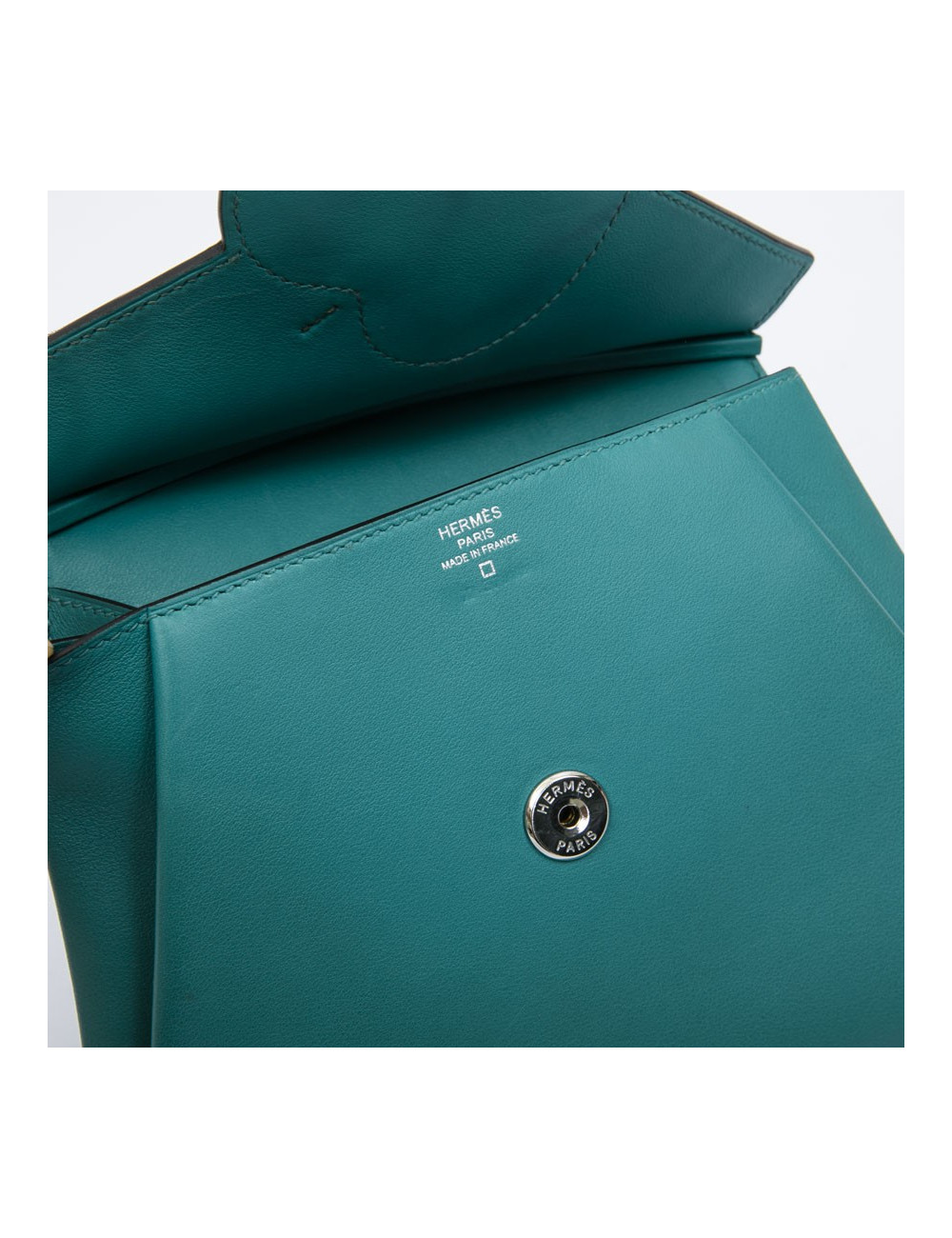 HERMES Tutti Frutti Hermail Bag in blue peacock tadelakt leather and green crocodile