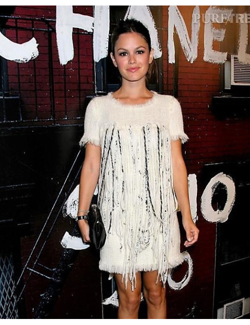 robe T 42 CHANEL en tweed écru et franges