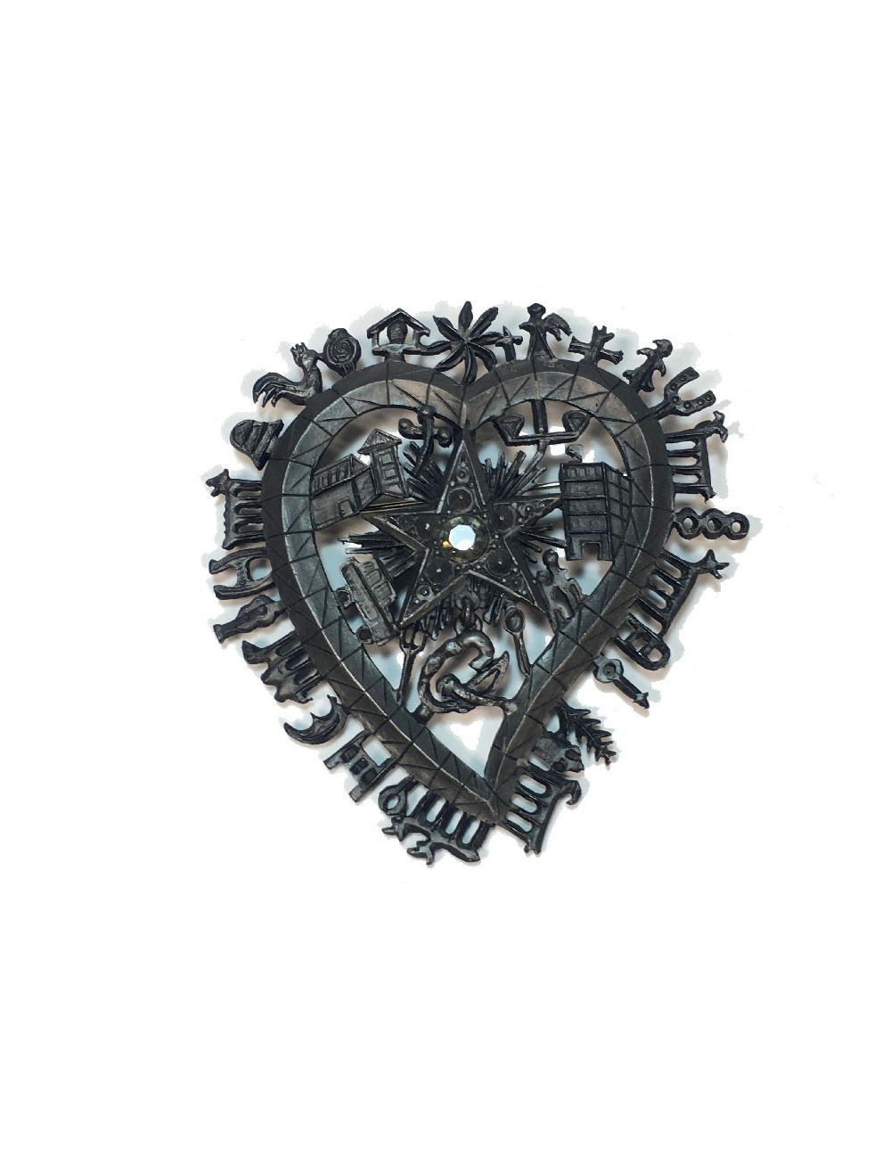 Broches CHRISTIAN LACROIX coeur gris
