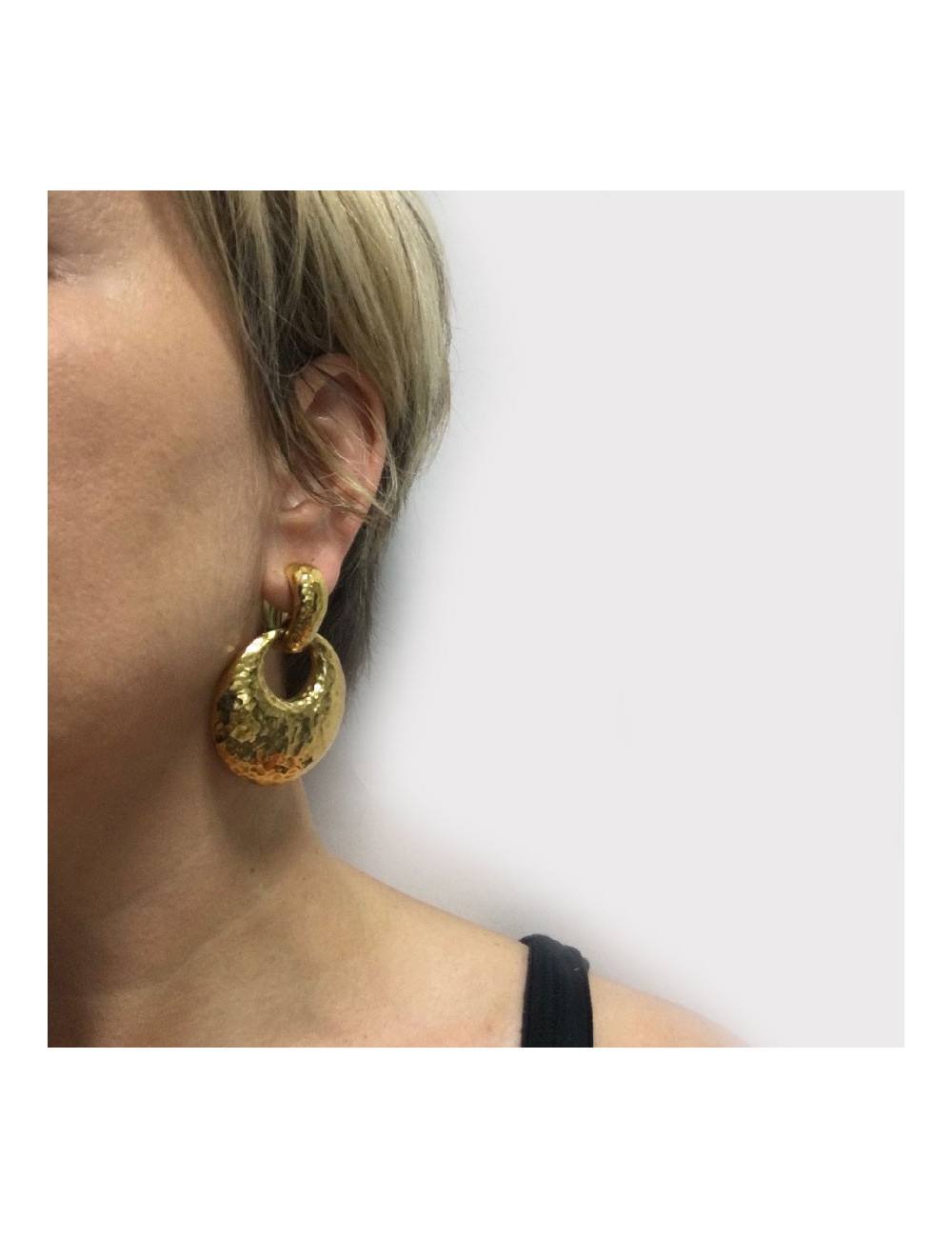 Boucles d'oreille clips YSL YVES SAINT LAURENT en métal doré