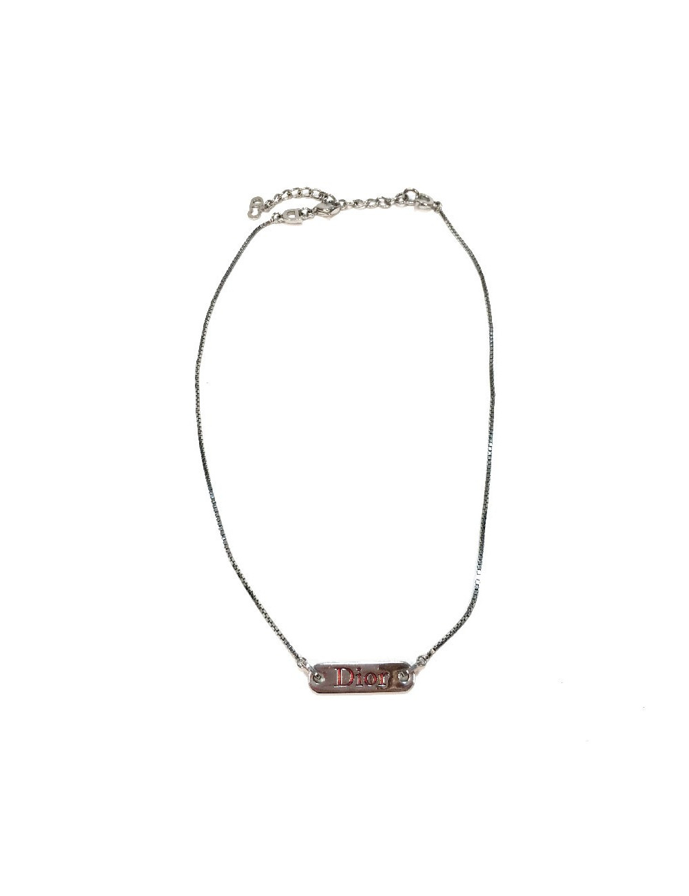 Collier DIOR avec plaque "Dior" en métal argenté