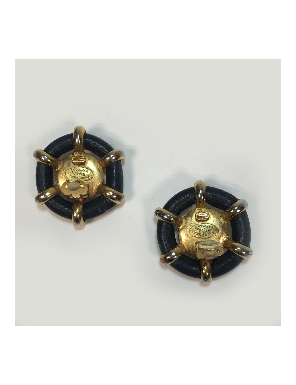 Boucles d'oreille clips CHANEL Vintage