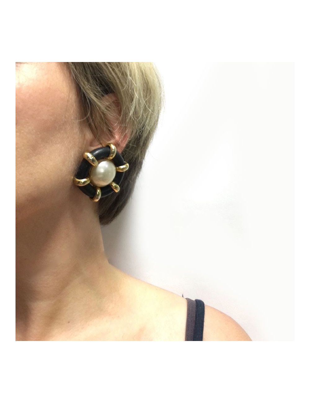 Boucles d'oreille clips CHANEL Vintage