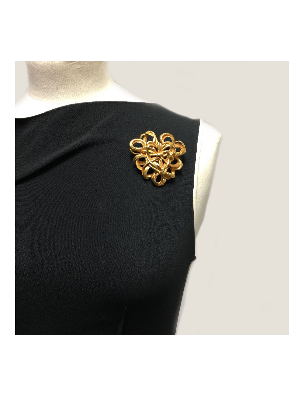 Broche CHRISTIAN LACROIX vintage 