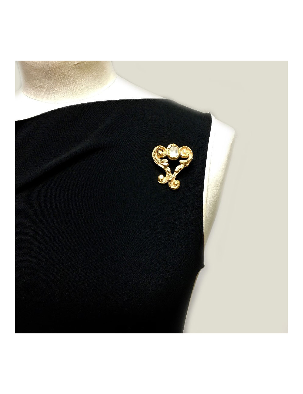 Broche CHRISTIAN LACROIX vintage