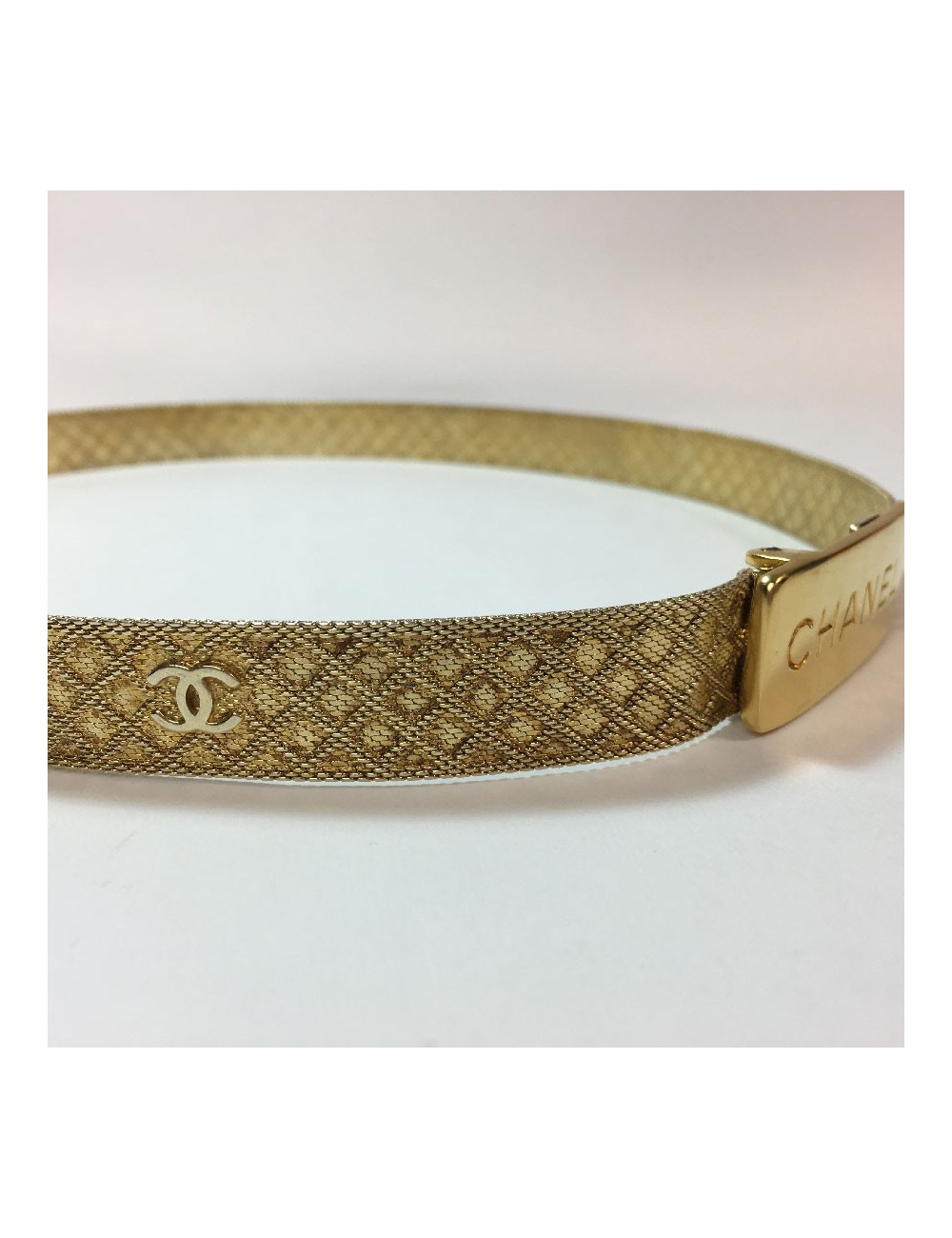CHANEL Vintage belt in gilt metal mesh