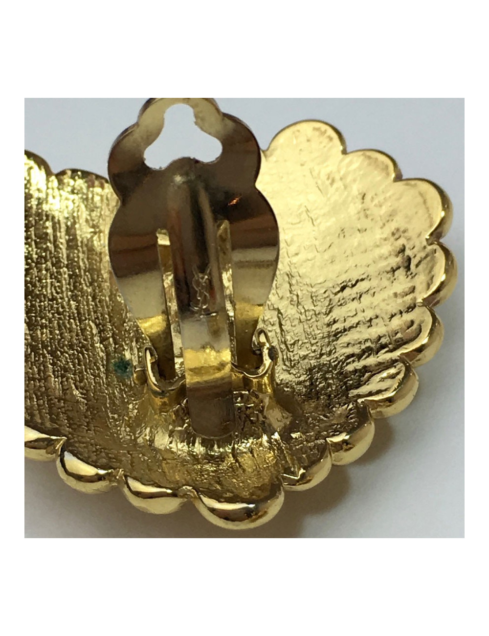 Boucles d'oreille clips YSL SAINT LAURENT coeur doré Vintage
