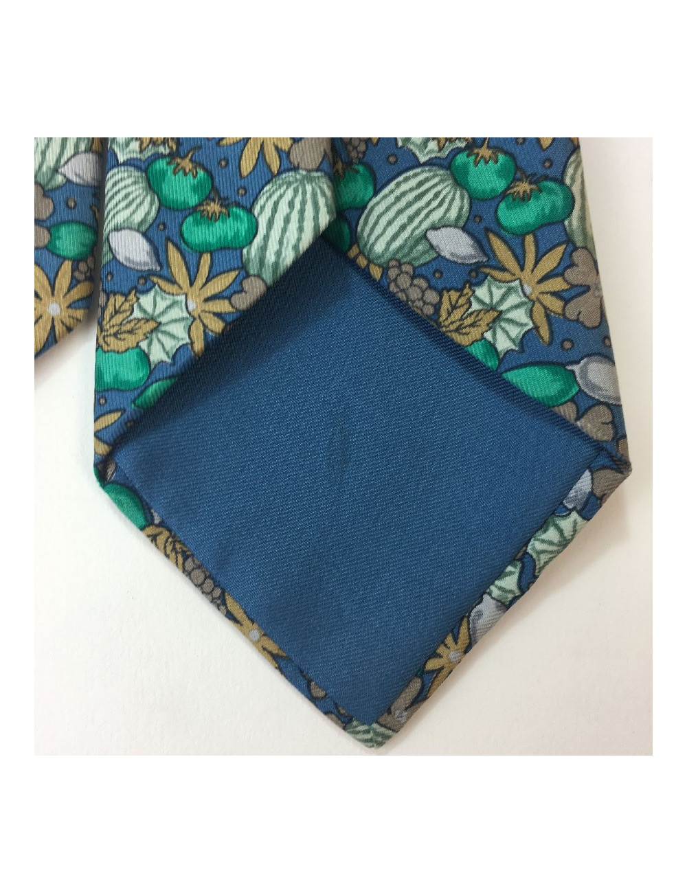 Cravate HERMÈS en soie motif pastèque