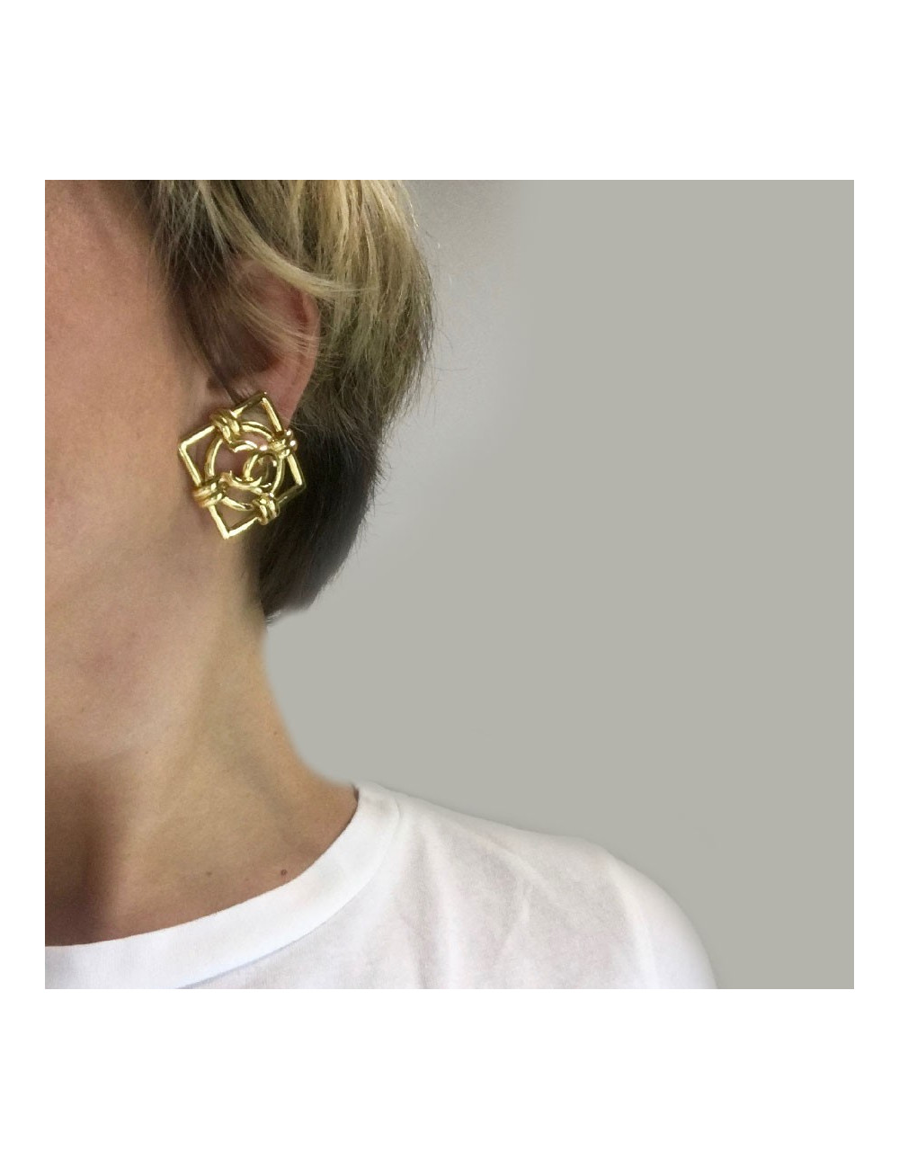 Boucles d'oreille clips CHANEL Vintage