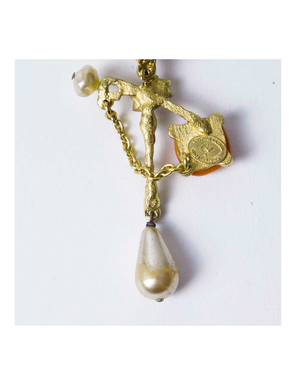 Boucles d'oreilles Clips CHRISTIAN LACROIX strass et nacre vintage