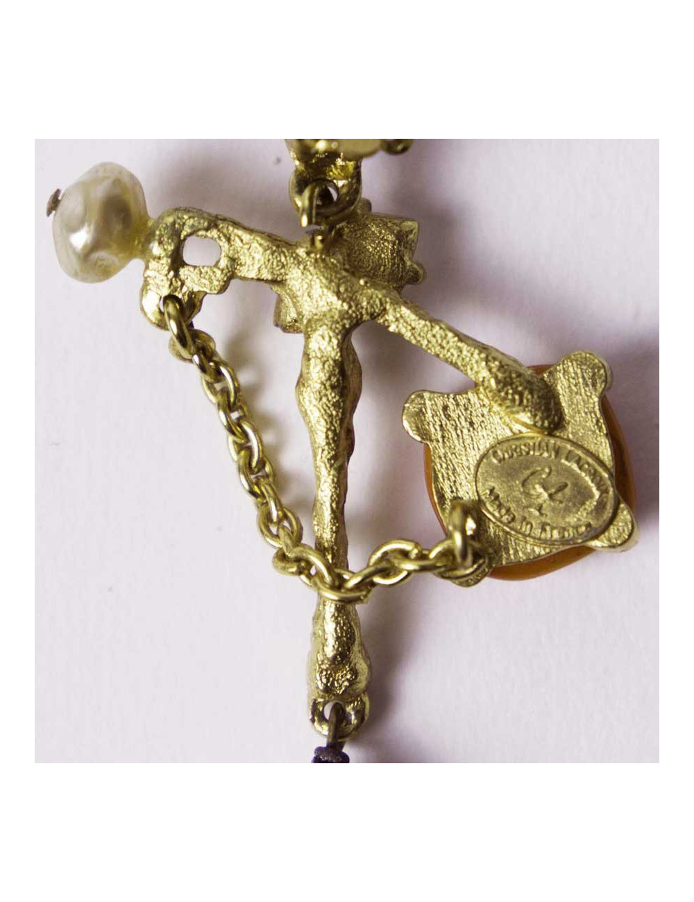 Boucles d'oreilles Clips CHRISTIAN LACROIX strass et nacre vintage