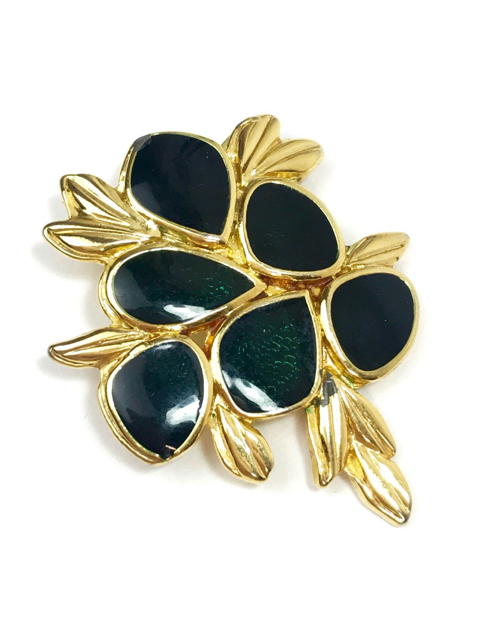 Boucles d'oreille clips JEAN PATOU dorés et résine vert foncé