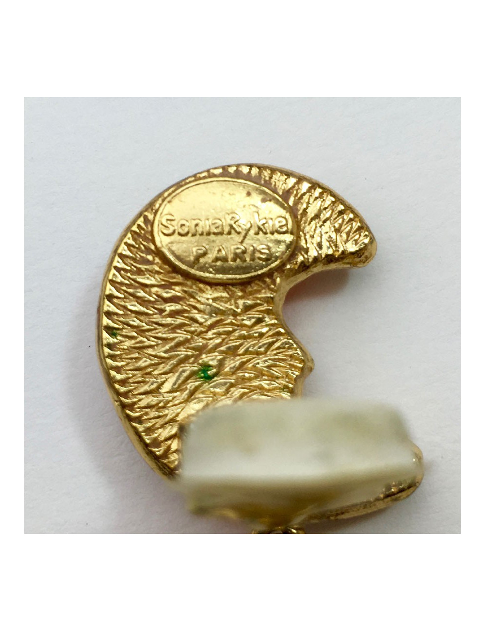 Boucles d'oreille clips pendants SONIA RYKIEL lune