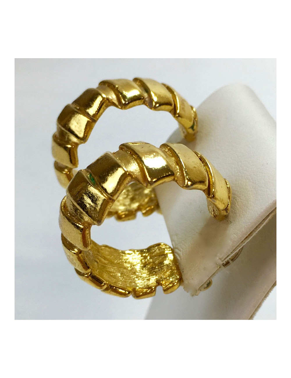 Boucles d'oreille clips YSL SAINT LAURENT