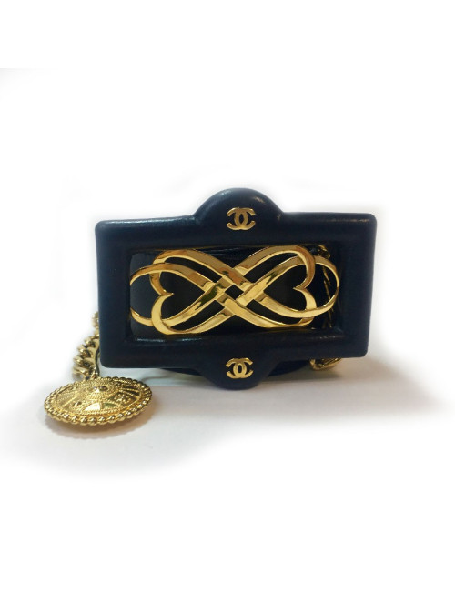 CHANEL Vintage belt in black leather size 65