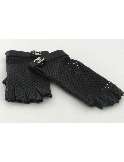 Mitaines CHANEL en cuir de veau noir T.7