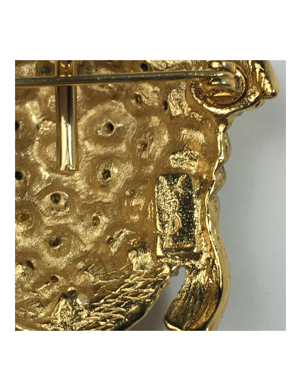 Broche pendentif YSL SAINT LAURENT