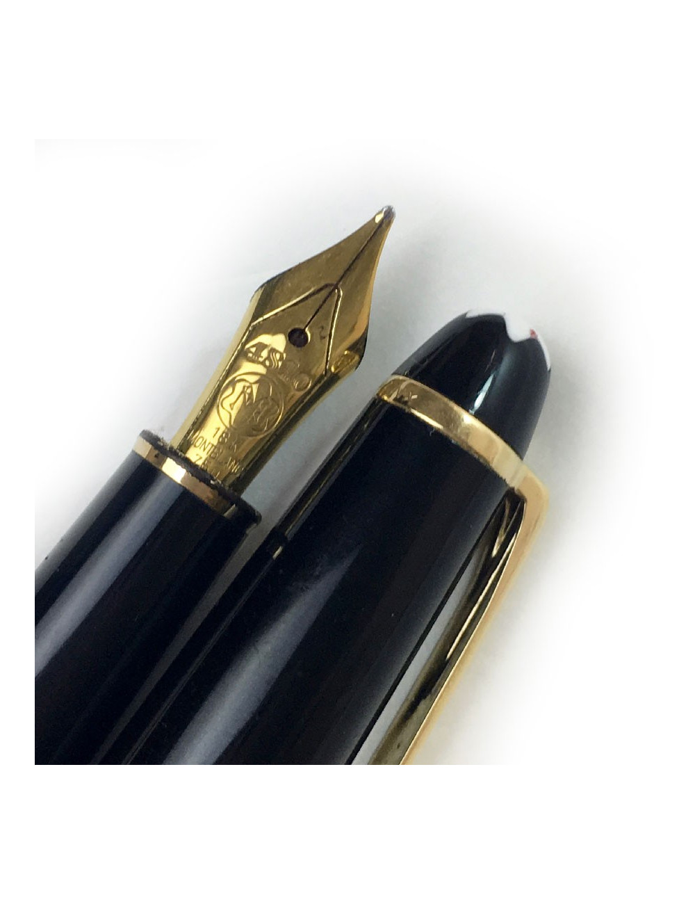 Stylo plume MONTBLANC