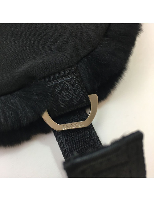 Chapka CHANEL en orylag et tissu noir
