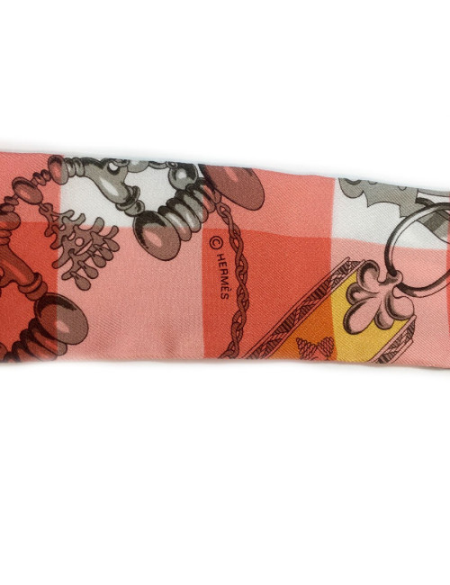 Twilly HERMES "Mors et Gourmettes " en soie vichy rose