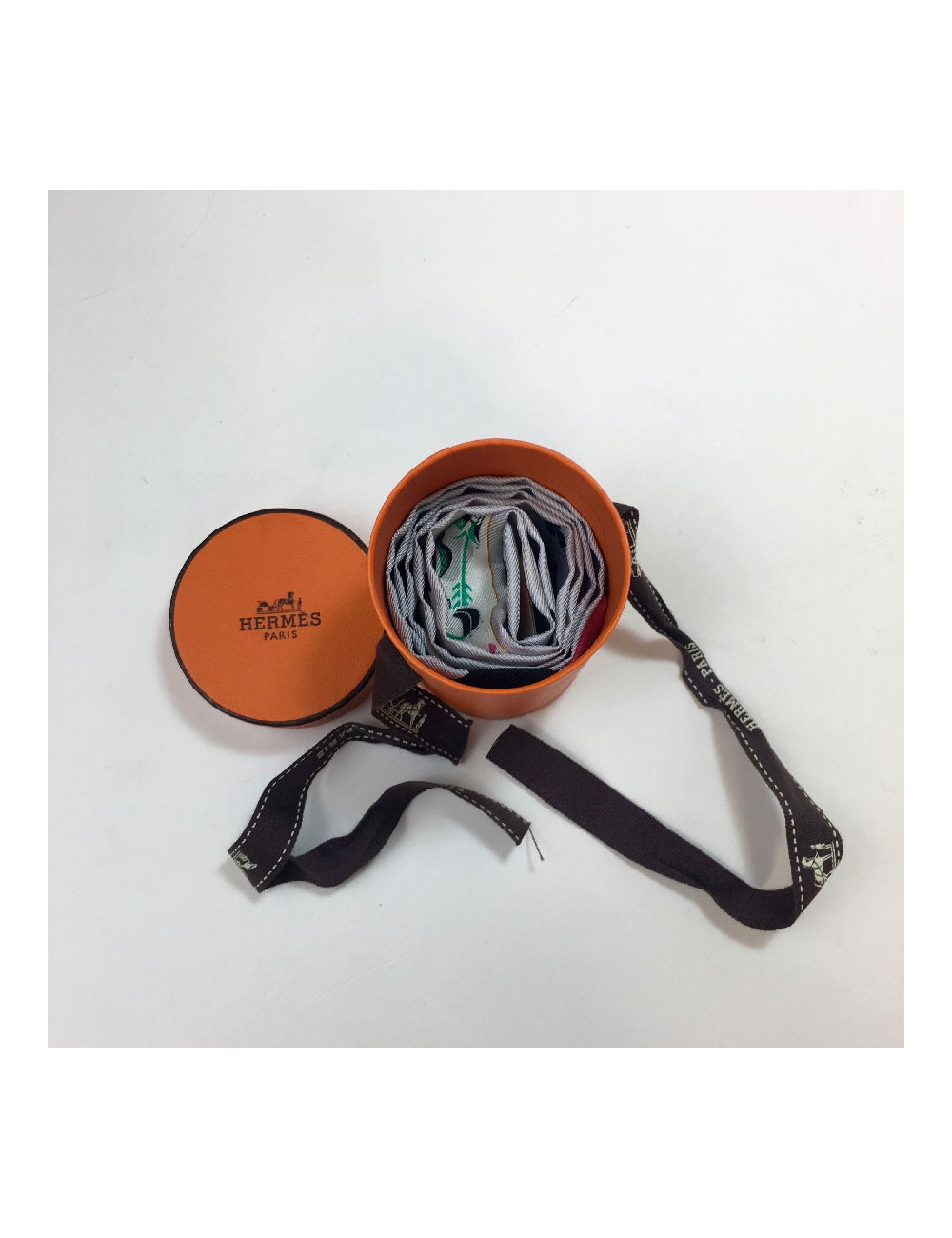 Twilly HERMES "Jeu de cartes" en soie