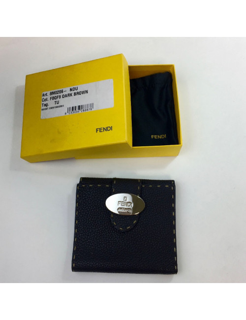 Portefeuille FENDI cuir taurillon marron foncé