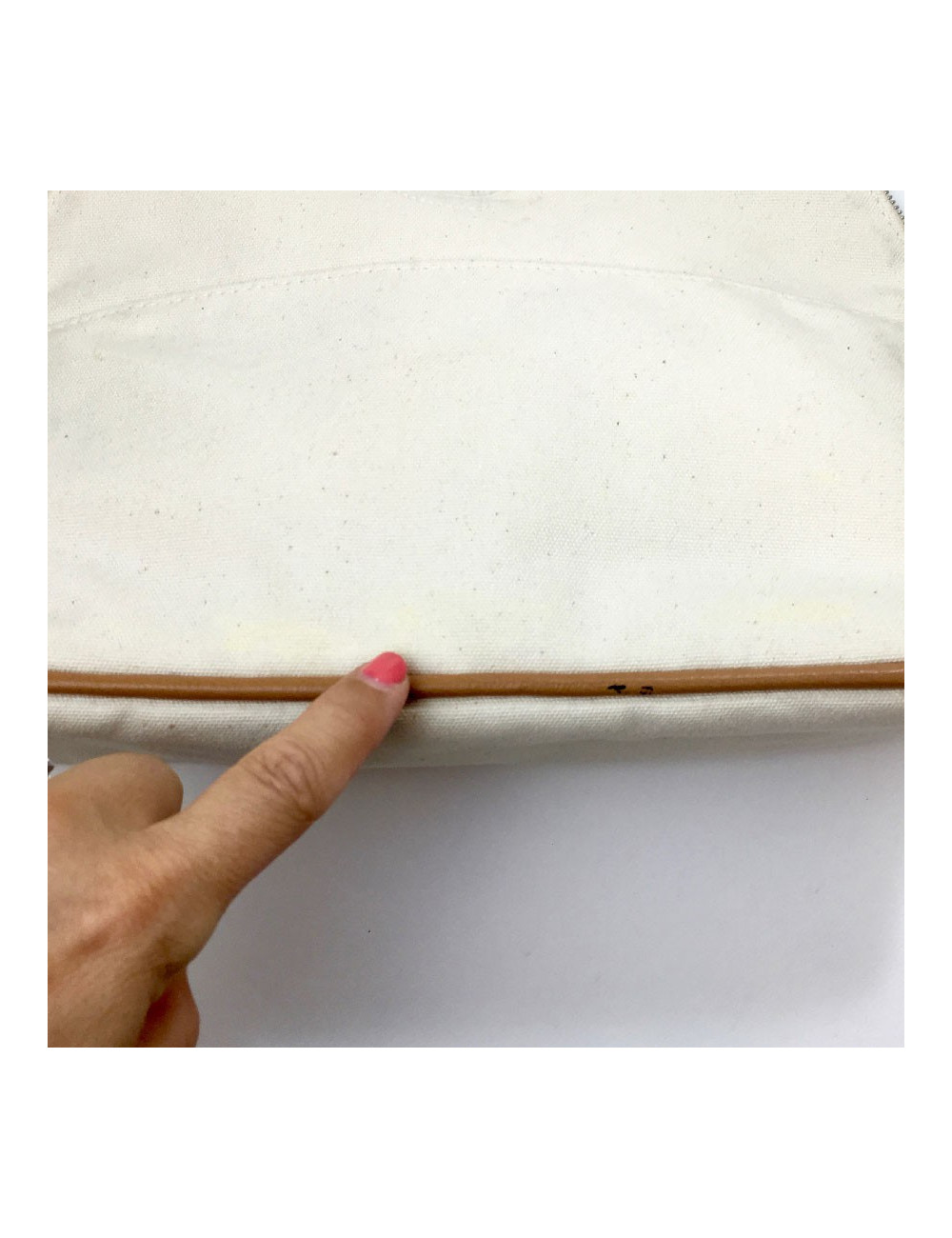 Trousse de toilette HERMES en toile beige PM