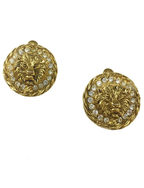 Boucles d'oreille clips CHANEL tête de lion et strass