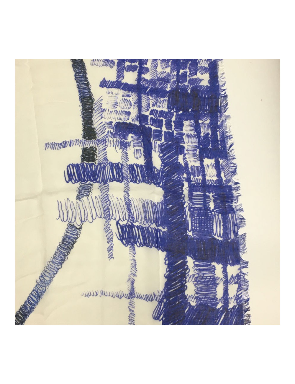 CHANEL shawl in blue and ecru modal and silk